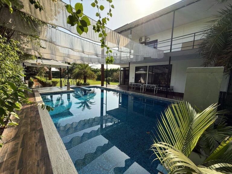 Farmhouse in Noida Under ₹20,000