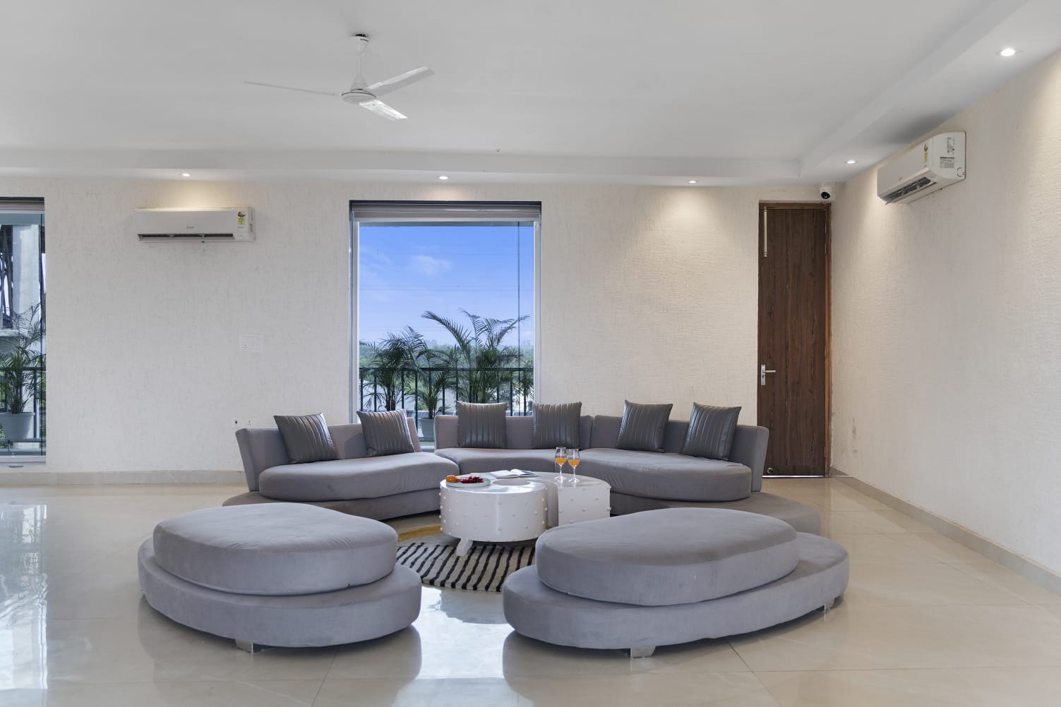 Versace Farms |5 BHK Farm house With Private Pool - Image 4